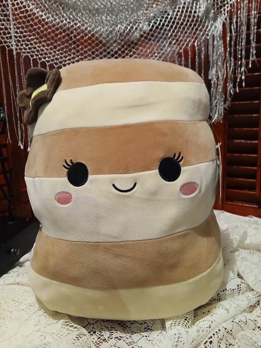 Squishmallows Rayen- Cream and Tan
